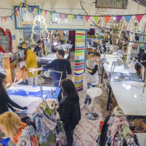 Fashion, Time & Wine: El Arte del Upcycling en el Atelier
